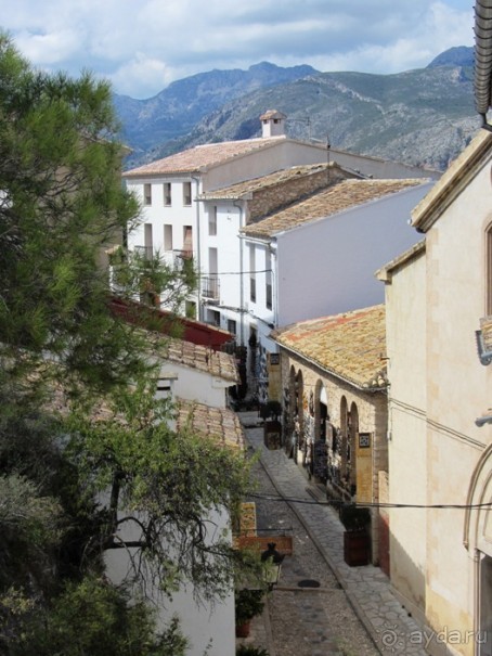 Валенсия и Коста-Бланка: пляжные бездельники в поисках аутентичной Испании