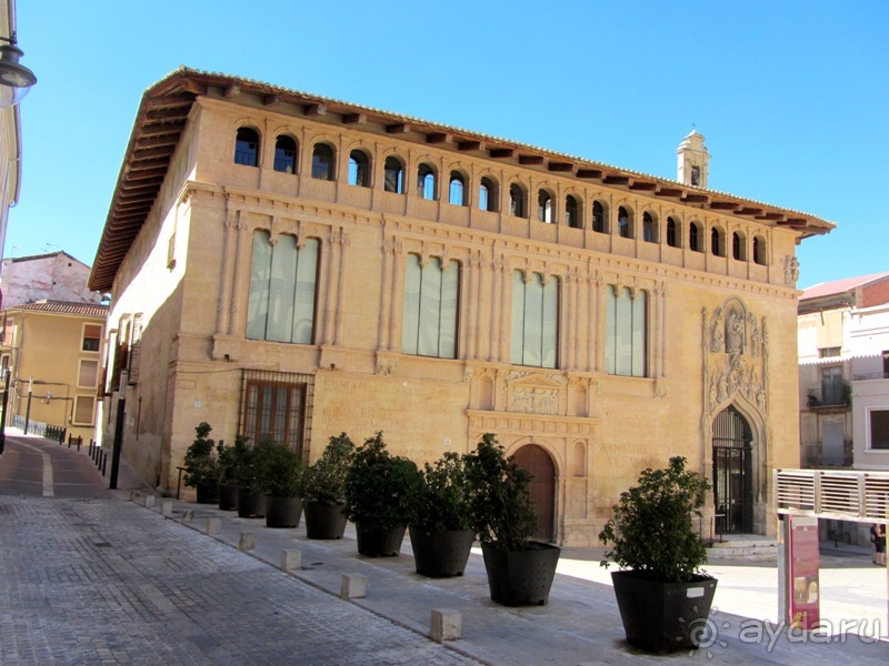 Валенсия и Коста-Бланка: пляжные бездельники в поисках аутентичной Испании