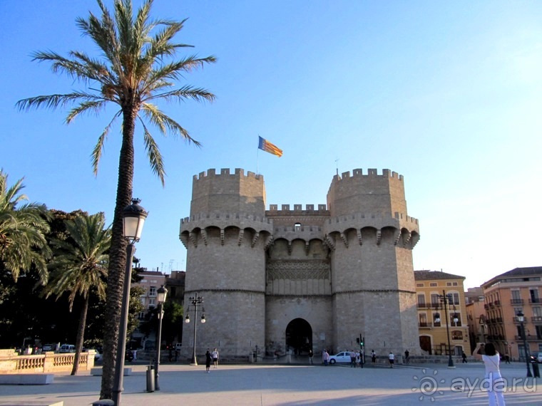 Валенсия и Коста-Бланка: пляжные бездельники в поисках аутентичной Испании