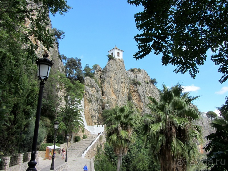 Валенсия и Коста-Бланка: пляжные бездельники в поисках аутентичной Испании