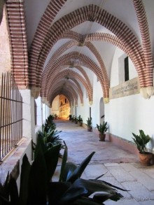 Валенсия и Коста-Бланка: пляжные бездельники в поисках аутентичной Испании