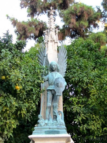 Валенсия и Коста-Бланка: пляжные бездельники в поисках аутентичной Испании