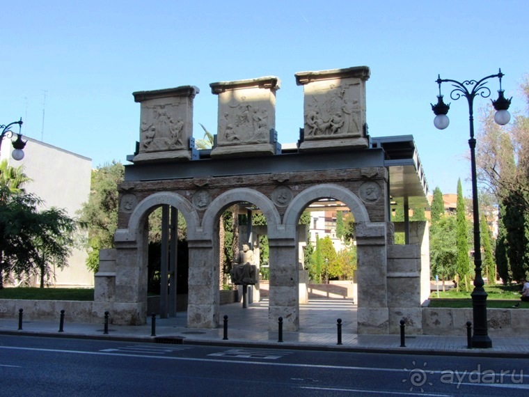 Валенсия и Коста-Бланка: пляжные бездельники в поисках аутентичной Испании