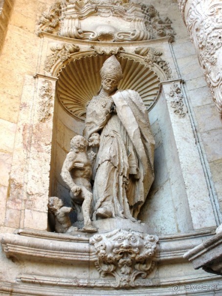 Валенсия и Коста-Бланка: пляжные бездельники в поисках аутентичной Испании