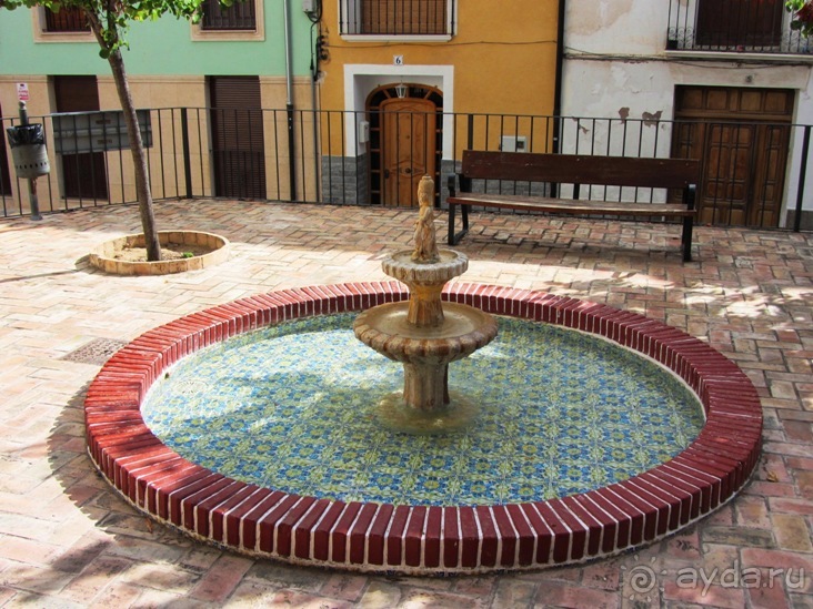 Валенсия и Коста-Бланка: пляжные бездельники в поисках аутентичной Испании