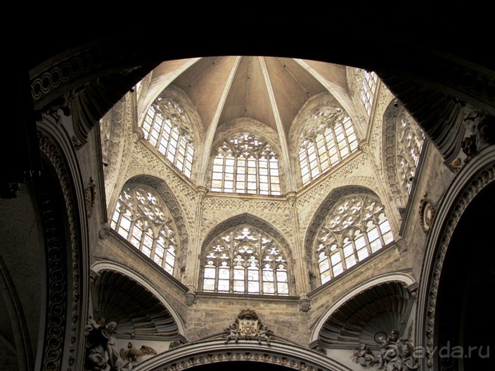 Валенсия и Коста-Бланка: пляжные бездельники в поисках аутентичной Испании