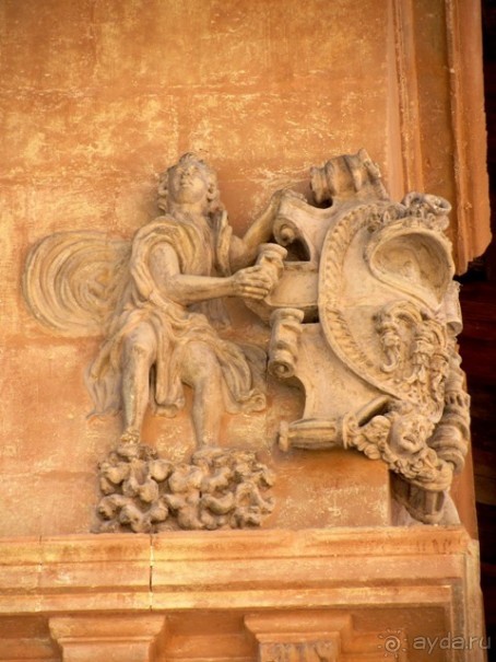 Валенсия и Коста-Бланка: пляжные бездельники в поисках аутентичной Испании