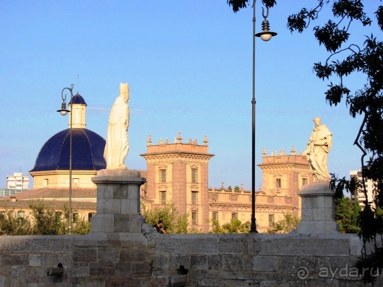 Валенсия и Коста-Бланка: пляжные бездельники в поисках аутентичной Испании