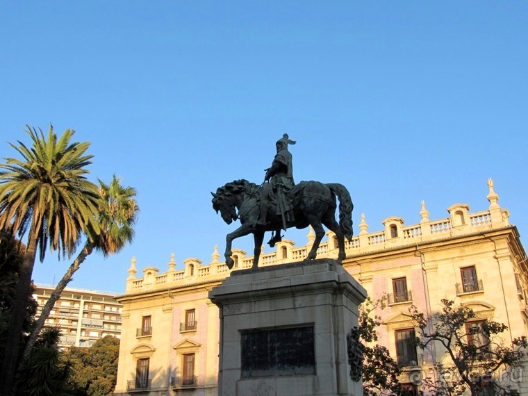 Валенсия и Коста-Бланка: пляжные бездельники в поисках аутентичной Испании