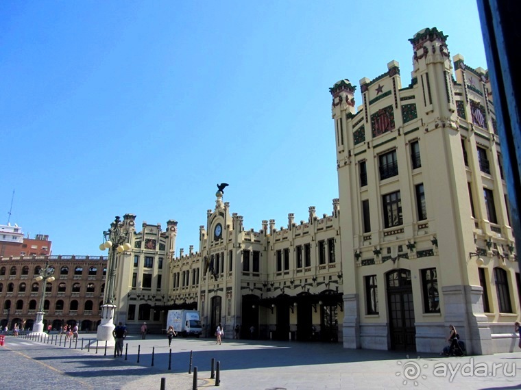 Валенсия и Коста-Бланка: пляжные бездельники в поисках аутентичной Испании