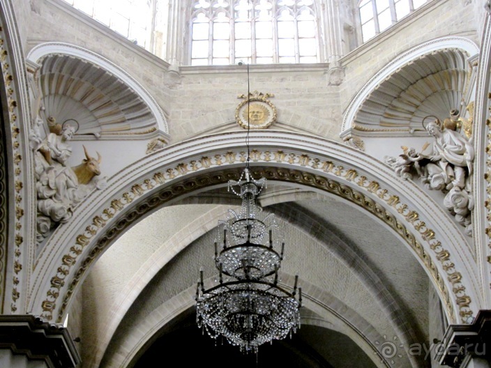 Валенсия и Коста-Бланка: пляжные бездельники в поисках аутентичной Испании