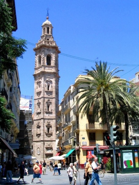 Валенсия и Коста-Бланка: пляжные бездельники в поисках аутентичной Испании