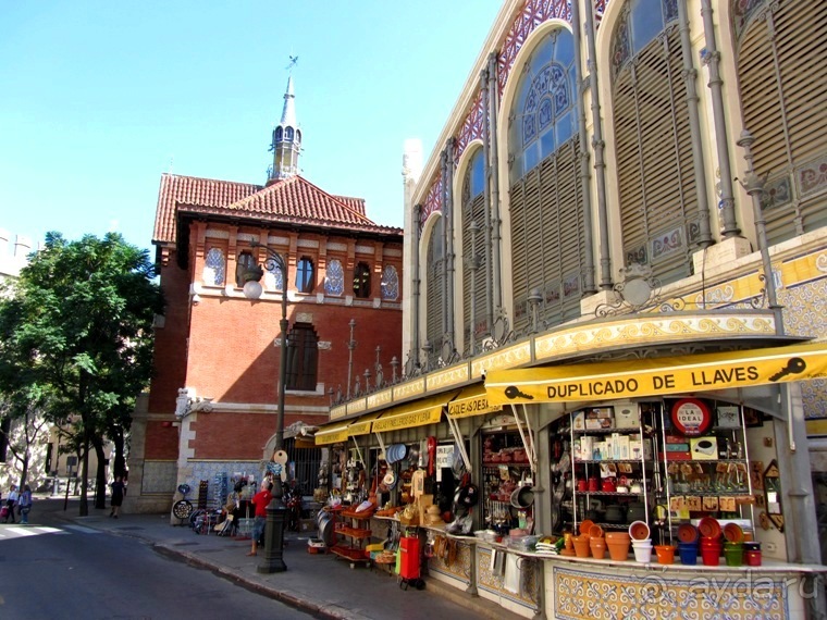 Валенсия и Коста-Бланка: пляжные бездельники в поисках аутентичной Испании