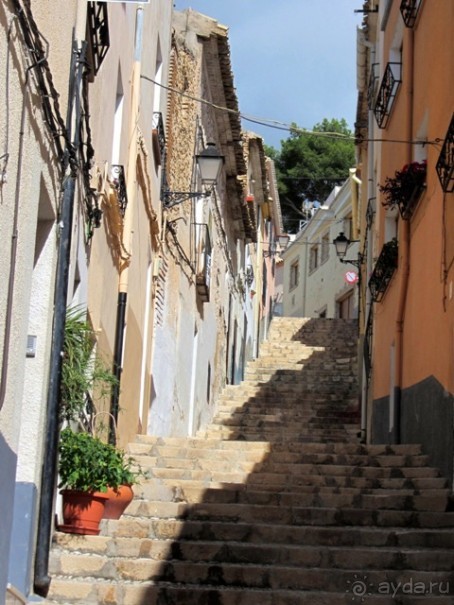 Валенсия и Коста-Бланка: пляжные бездельники в поисках аутентичной Испании