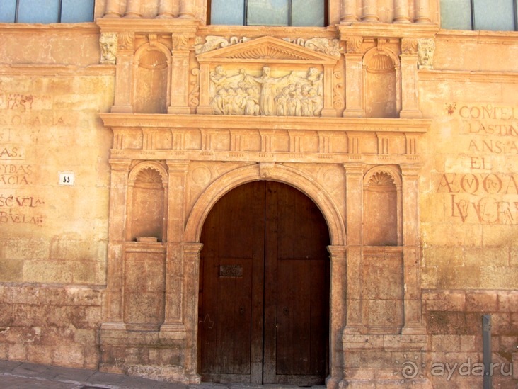 Валенсия и Коста-Бланка: пляжные бездельники в поисках аутентичной Испании