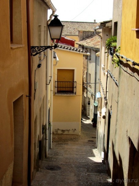 Валенсия и Коста-Бланка: пляжные бездельники в поисках аутентичной Испании