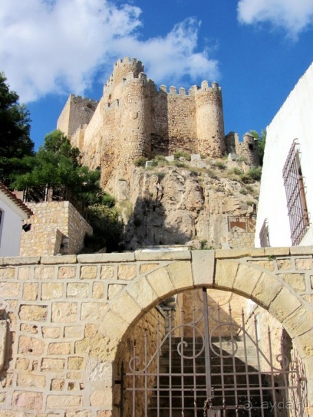 Валенсия и Коста-Бланка: пляжные бездельники в поисках аутентичной Испании