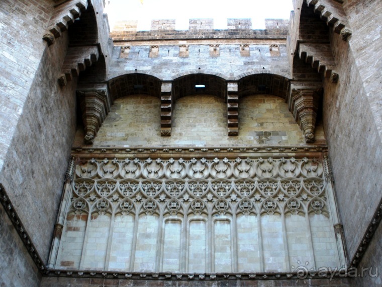 Валенсия и Коста-Бланка: пляжные бездельники в поисках аутентичной Испании