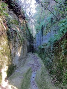 Италия в камне: Рим - Витербо - Гроссето - Питильяно - Сорано ... и опять Рим. Часть 5