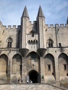 От Марселя до Каркассона: 5 городов за 5 дней (Авиньон)