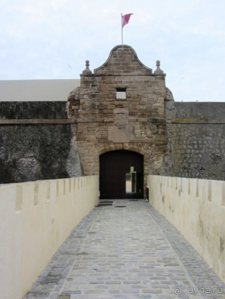 Андалусия-4: Севилья, Кармона, Эсиха, хересный треугольник и кадисский меридиан (часть 5)