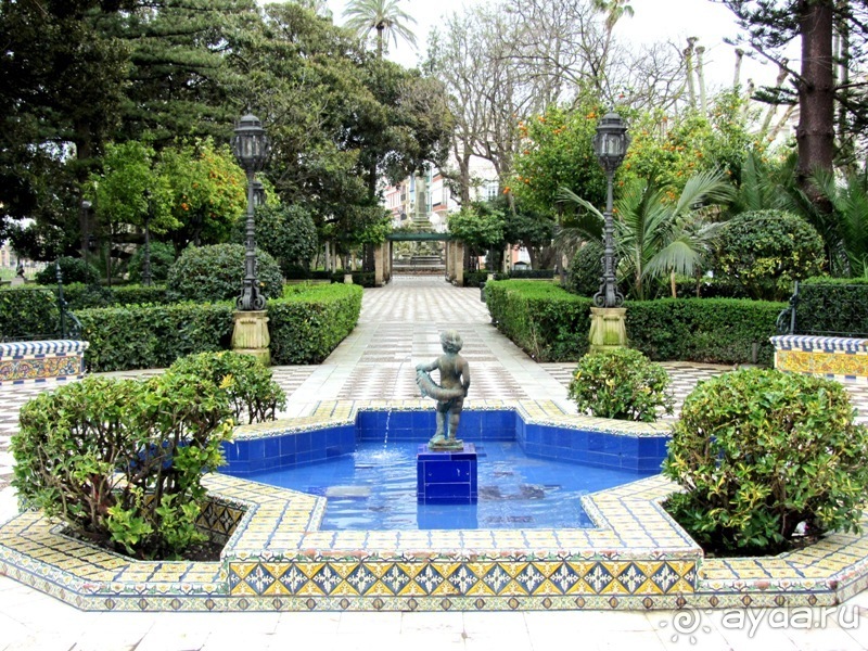 Андалусия-4: Севилья, Кармона, Эсиха, хересный треугольник и кадисский меридиан (часть 5)