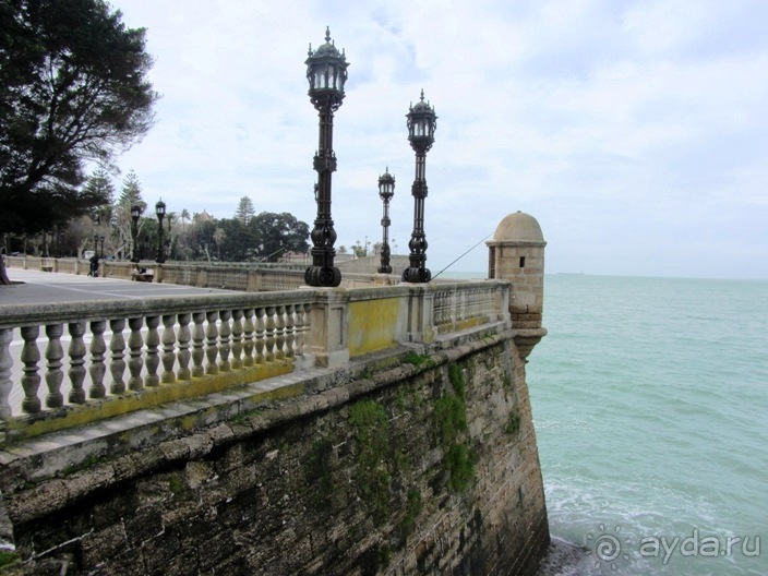 Андалусия-4: Севилья, Кармона, Эсиха, хересный треугольник и кадисский меридиан (часть 5)