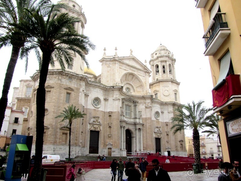 Андалусия-4: Севилья, Кармона, Эсиха, хересный треугольник и кадисский меридиан (часть 5)