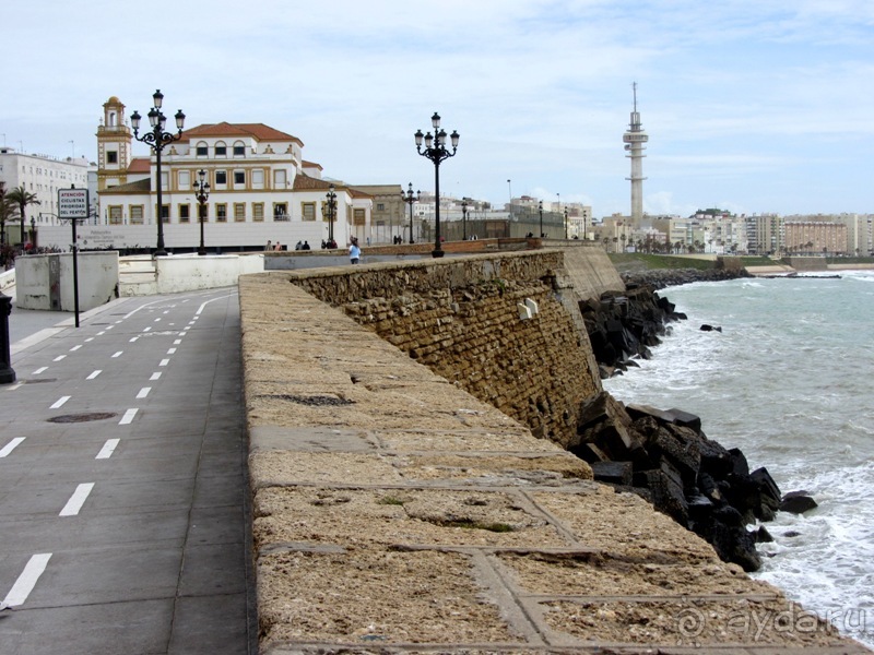 Андалусия-4: Севилья, Кармона, Эсиха, хересный треугольник и кадисский меридиан (часть 5)