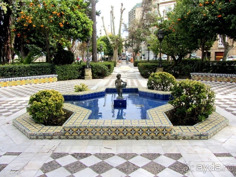 Андалусия-4: Севилья, Кармона, Эсиха, хересный треугольник и кадисский меридиан (часть 5)