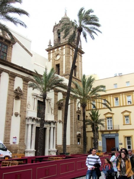 Андалусия-4: Севилья, Кармона, Эсиха, хересный треугольник и кадисский меридиан (часть 5)