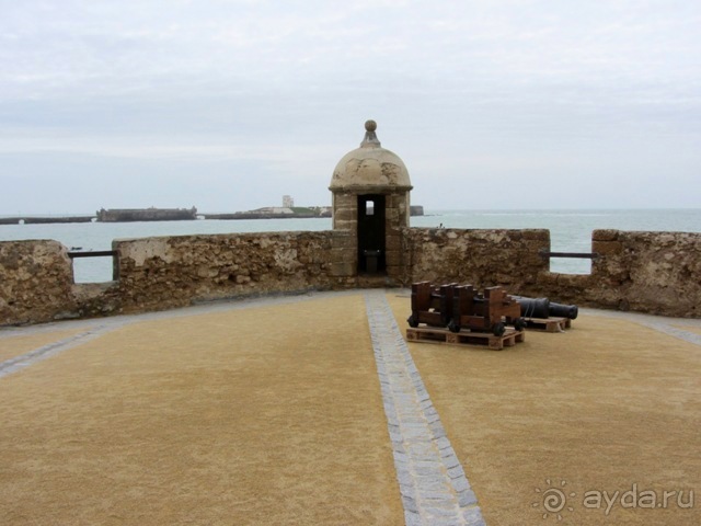 Андалусия-4: Севилья, Кармона, Эсиха, хересный треугольник и кадисский меридиан (часть 5)