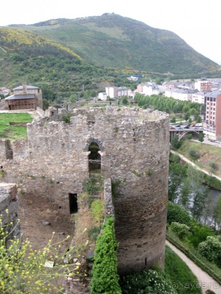 Наш "путь Сантьяго" (от Мадрида до Компостелы). ПОНФЕРРАДА.