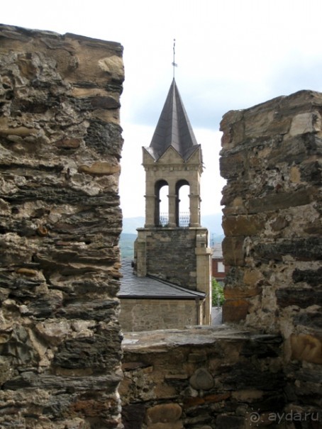 Наш "путь Сантьяго" (от Мадрида до Компостелы). ПОНФЕРРАДА.