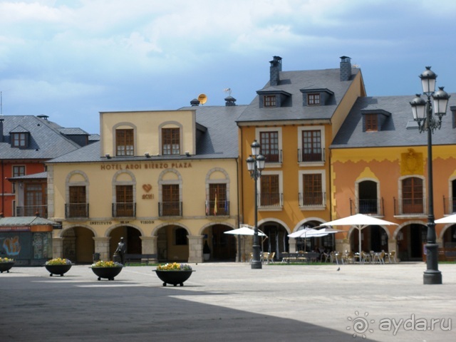 Наш "путь Сантьяго" (от Мадрида до Компостелы). ПОНФЕРРАДА.