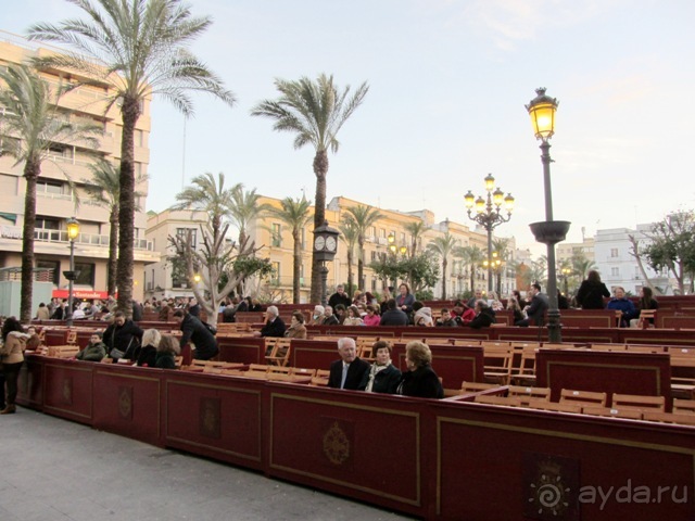 Андалусия-4: Севилья, Кармона, Эсиха, хересный треугольник и кадисский меридиан (часть 3)