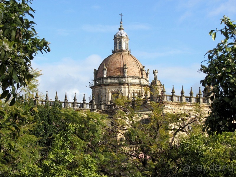 Андалусия-4: Севилья, Кармона, Эсиха, хересный треугольник и кадисский меридиан (часть 3)