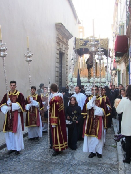 Андалусия-4: Севилья, Кармона, Эсиха, хересный треугольник и кадисский меридиан (часть 3)