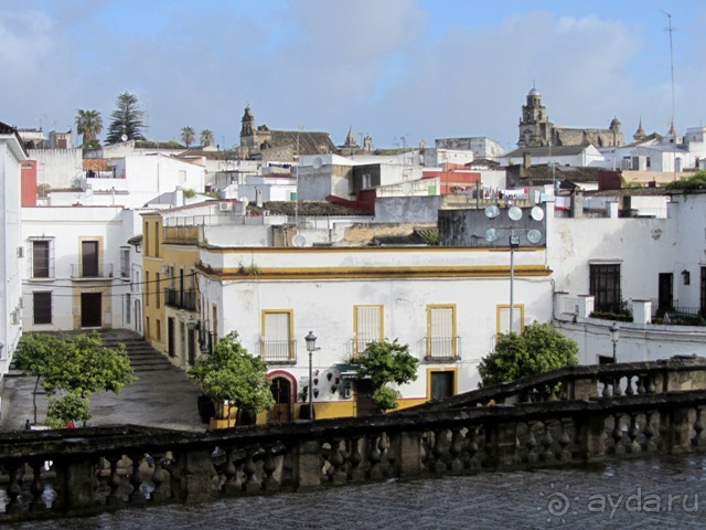 Андалусия-4: Севилья, Кармона, Эсиха, хересный треугольник и кадисский меридиан (часть 3)