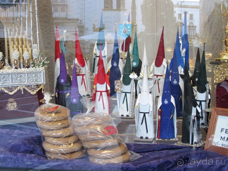 Андалусия-4: Севилья, Кармона, Эсиха, хересный треугольник и кадисский меридиан (часть 3)