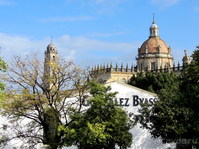 Андалусия-4: Севилья, Кармона, Эсиха, хересный треугольник и кадисский меридиан (часть 3)