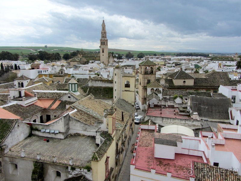 Андалусия-4: Севилья, Кармона, Эсиха, хересный треугольник и кадисский меридиан (часть 2)