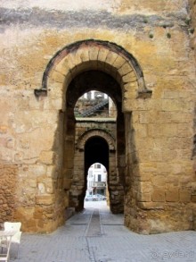 Андалусия-4: Севилья, Кармона, Эсиха, хересный треугольник и кадисский меридиан (часть 2)