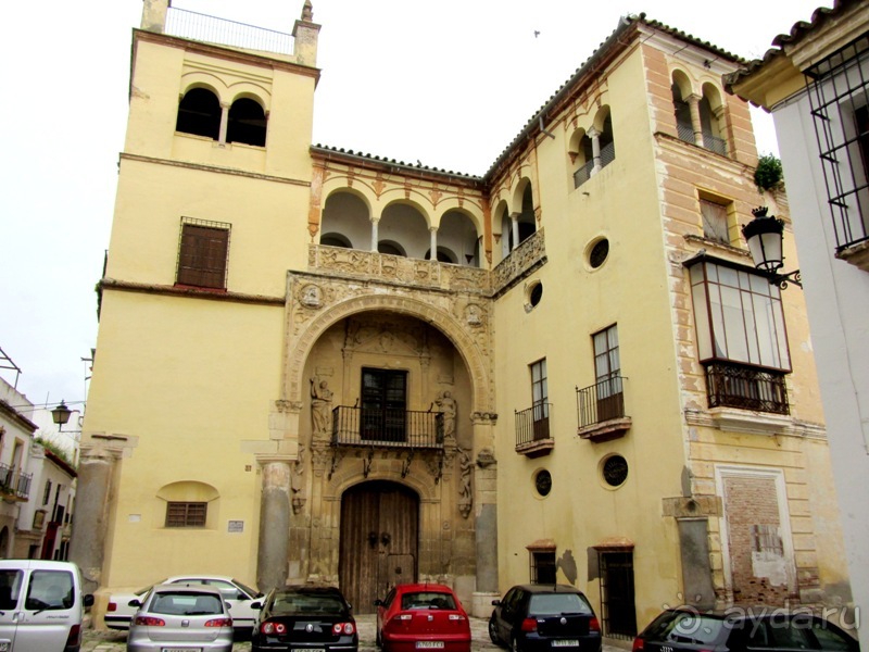 Андалусия-4: Севилья, Кармона, Эсиха, хересный треугольник и кадисский меридиан (часть 2)