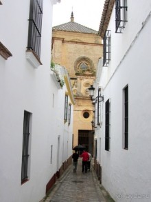 Андалусия-4: Севилья, Кармона, Эсиха, хересный треугольник и кадисский меридиан (часть 2)