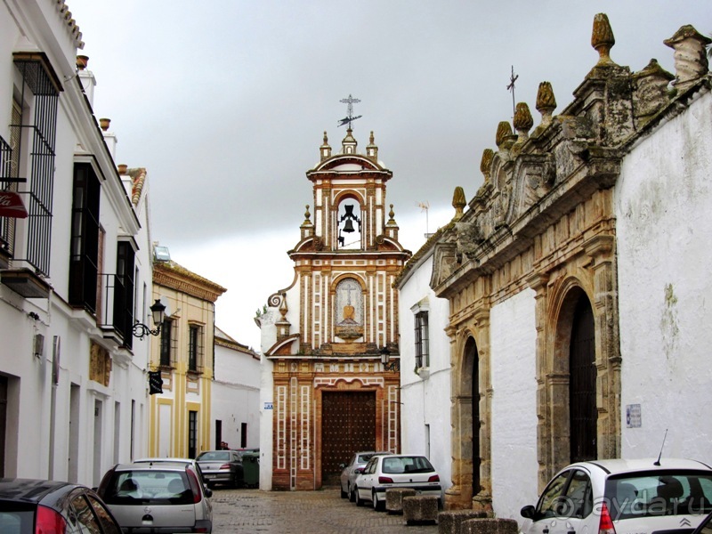 Андалусия-4: Севилья, Кармона, Эсиха, хересный треугольник и кадисский меридиан (часть 2)