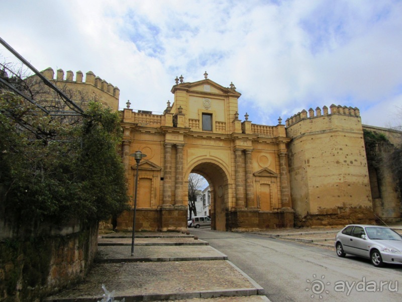 Андалусия-4: Севилья, Кармона, Эсиха, хересный треугольник и кадисский меридиан (часть 2)