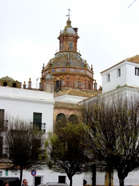 Андалусия-4: Севилья, Кармона, Эсиха, хересный треугольник и кадисский меридиан (часть 2)