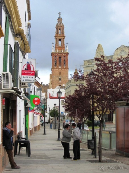 Андалусия-4: Севилья, Кармона, Эсиха, хересный треугольник и кадисский меридиан (часть 2)