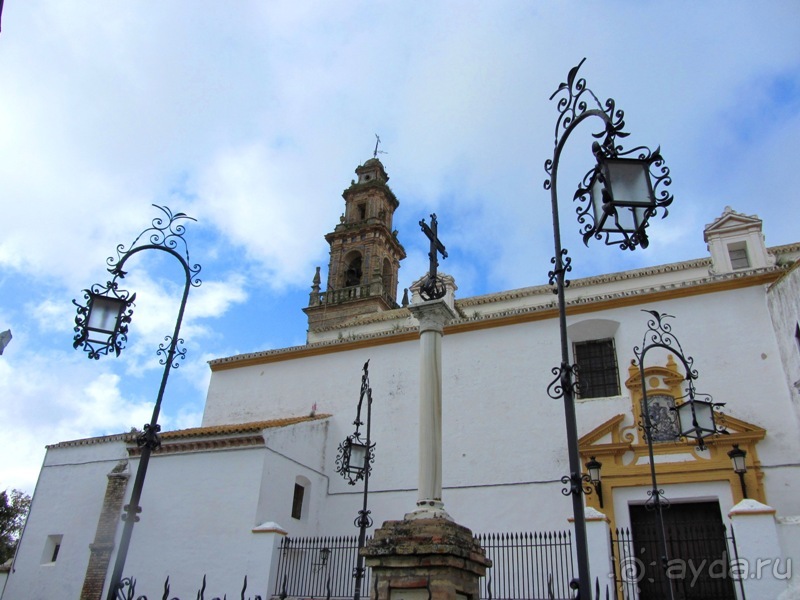 Андалусия-4: Севилья, Кармона, Эсиха, хересный треугольник и кадисский меридиан (часть 2)